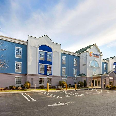 Comfort Suites East Brunswick - South River Dış mekan fotoğraf
