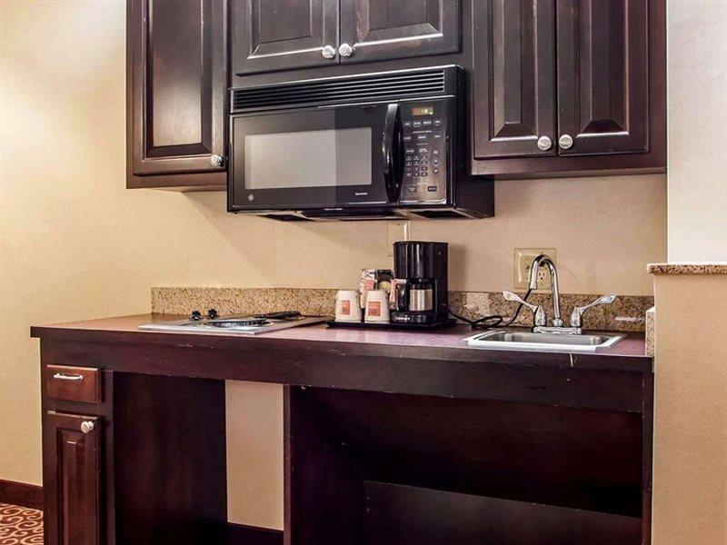 Comfort Suites East Brunswick - South River Dış mekan fotoğraf