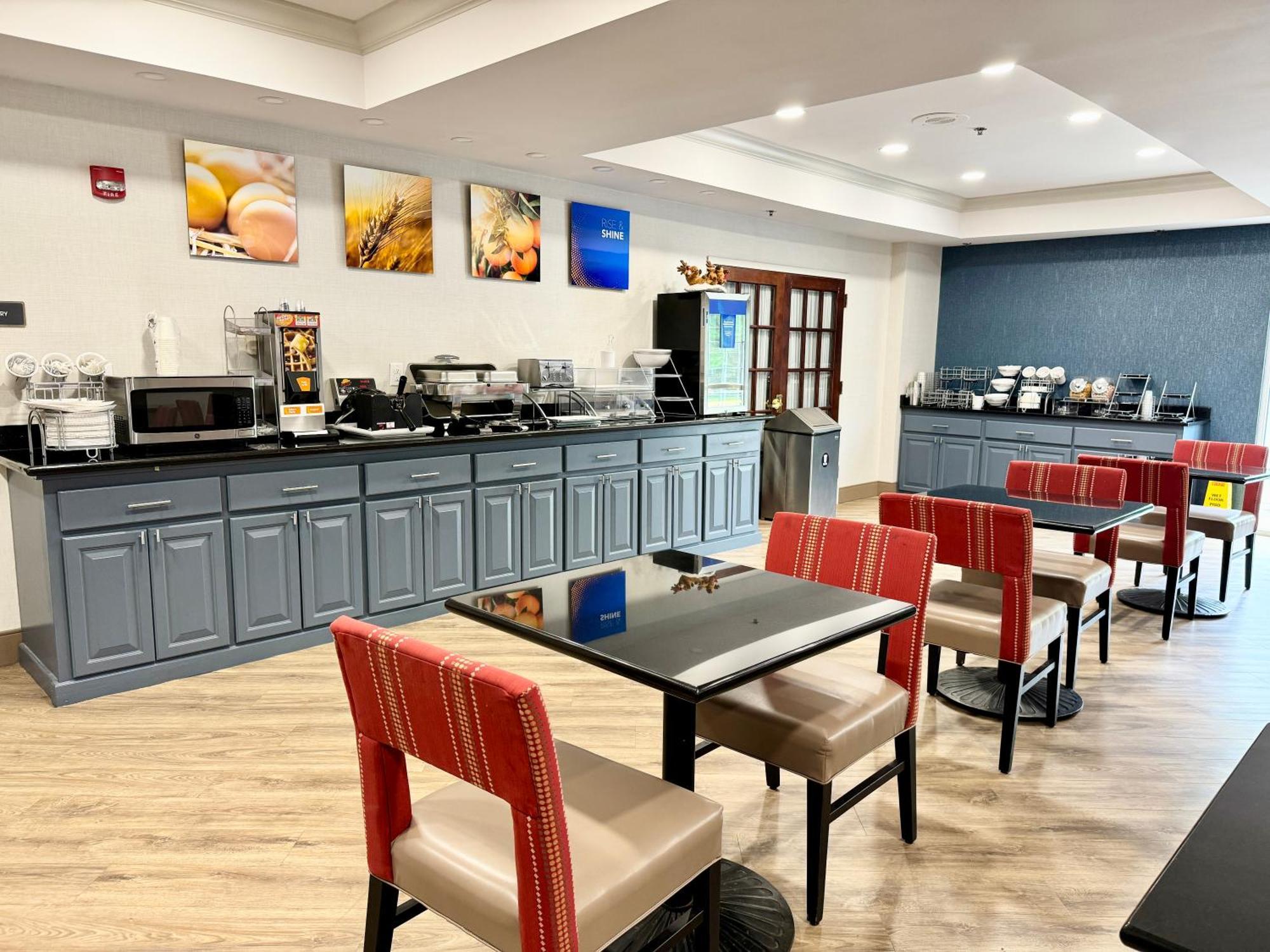 Comfort Suites East Brunswick - South River Dış mekan fotoğraf