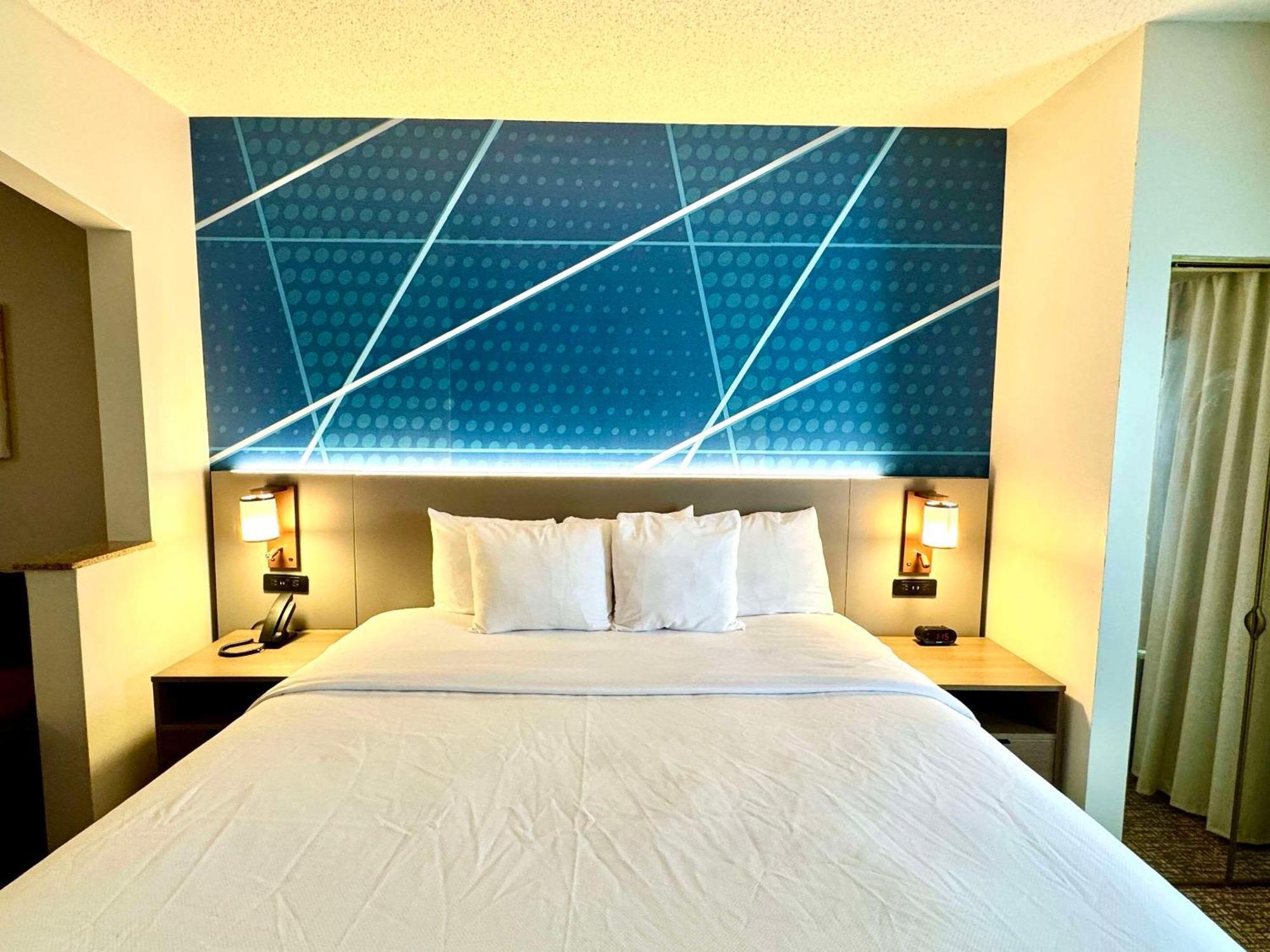 Comfort Suites East Brunswick - South River Dış mekan fotoğraf