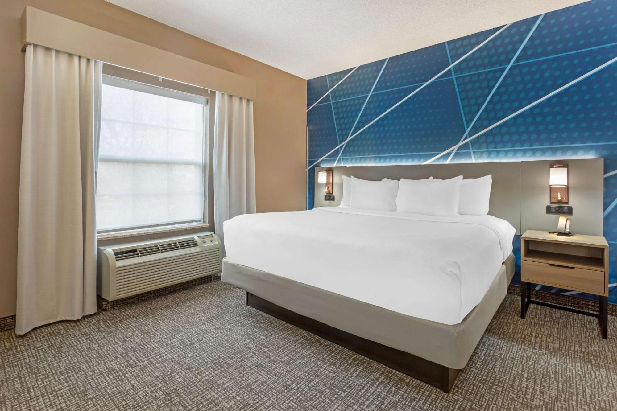 Comfort Suites East Brunswick - South River Dış mekan fotoğraf