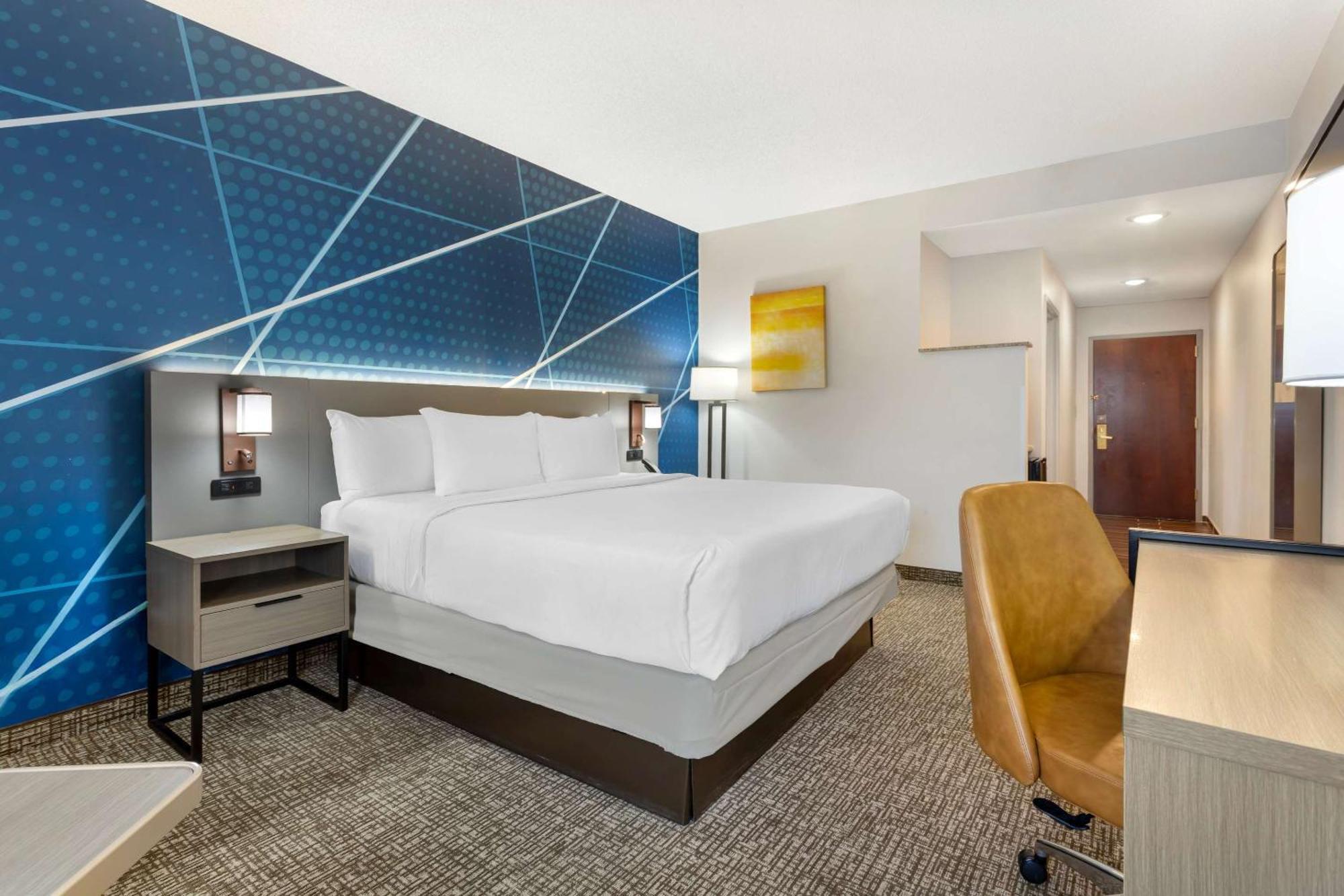 Comfort Suites East Brunswick - South River Dış mekan fotoğraf
