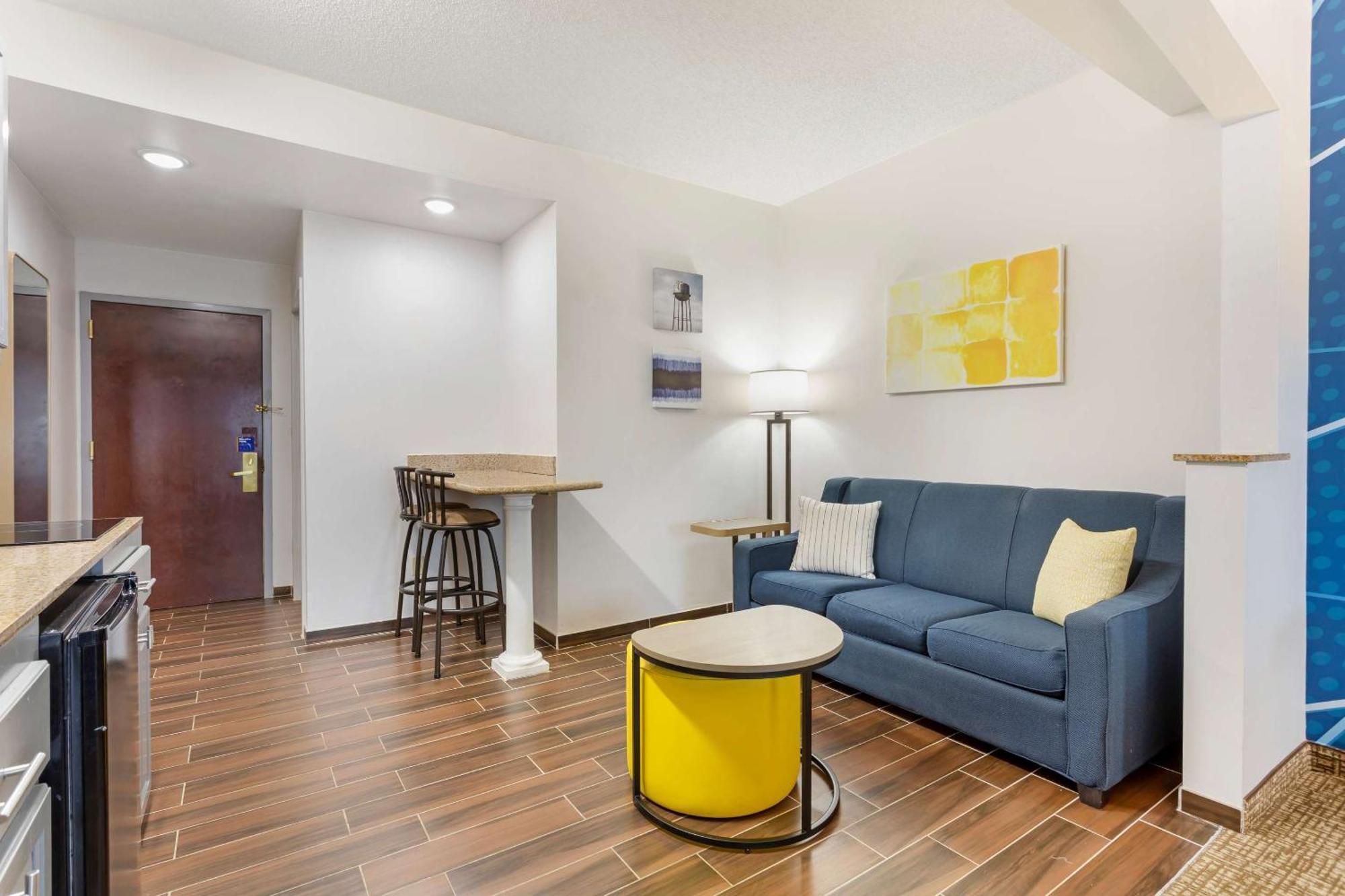 Comfort Suites East Brunswick - South River Dış mekan fotoğraf