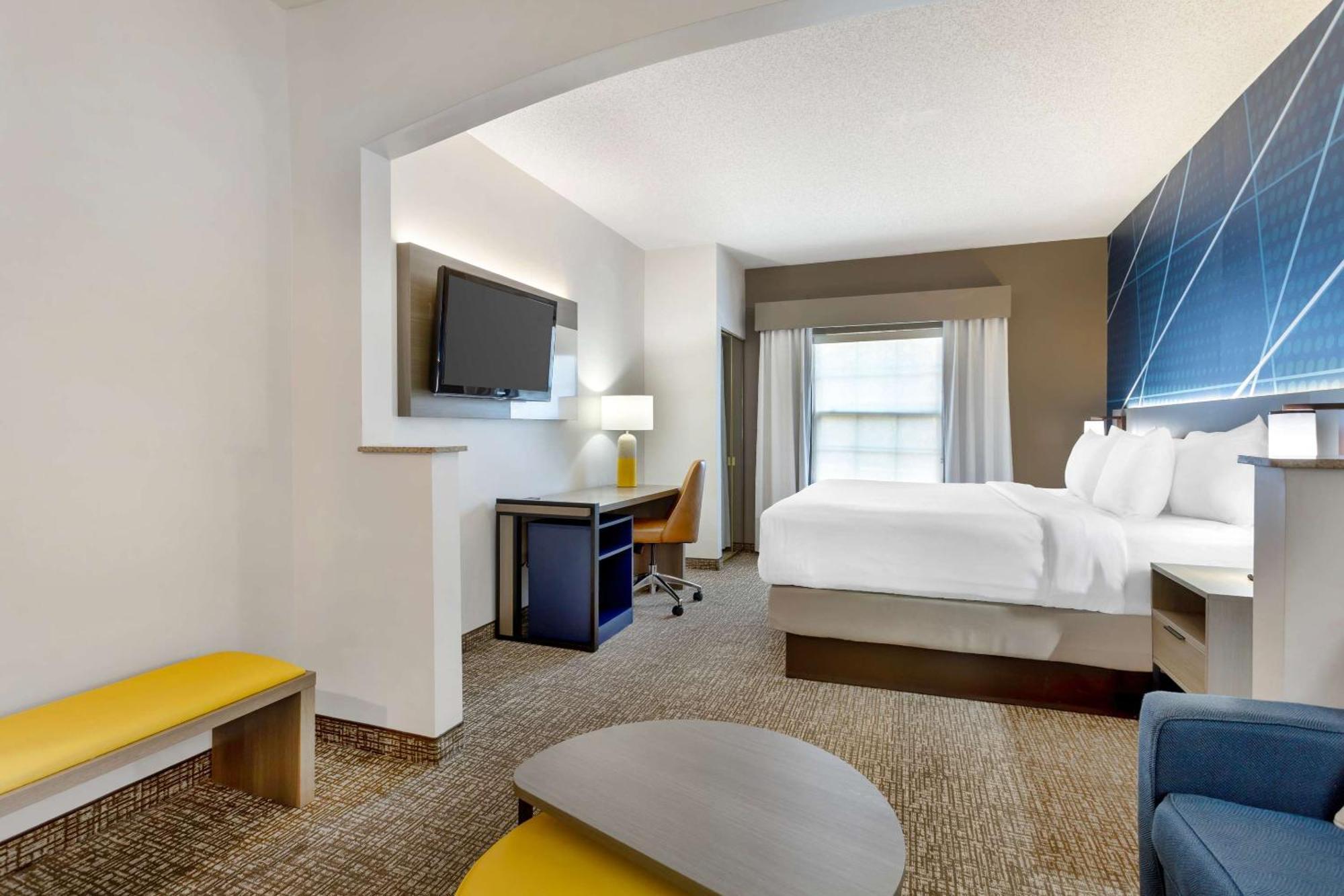 Comfort Suites East Brunswick - South River Dış mekan fotoğraf